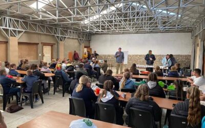 Aanstap Rooies … Skuus, Verkenners!